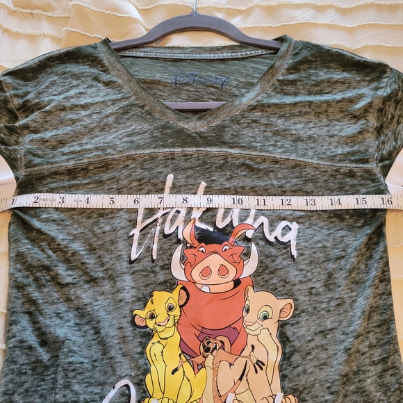 Disney Kids Green Hakuna Matata T-Shirt Size S Lion King Short Sleeve Graphic - Picture 6 of 7
